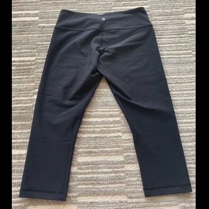 Lululemon Athletica Crop Leggings Floral Waistband